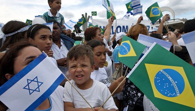 “Brasil es por Israel y nadie puede rasgar la Biblia”, dicen los brasileños al pedir perdón